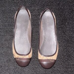 Coach Tan Signature Canvas Flats with Brown Leather Cap Toe 6.5